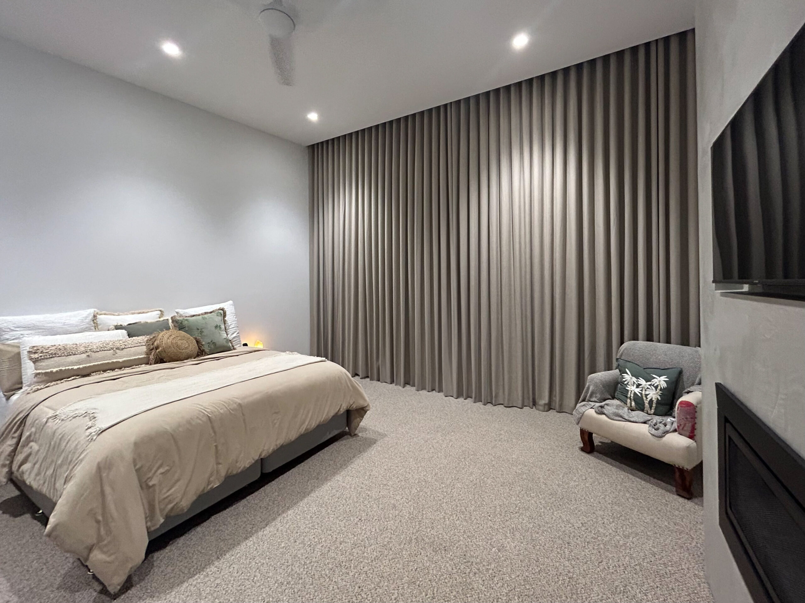 Blockout Curtains - Peninsula Curtains & Blinds